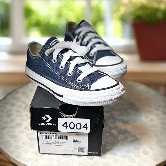Converse Chuck Taylor All Star Navy Toddler Kids 11 Low Top Unisex Sneakers NIB - Picture 6 of 11